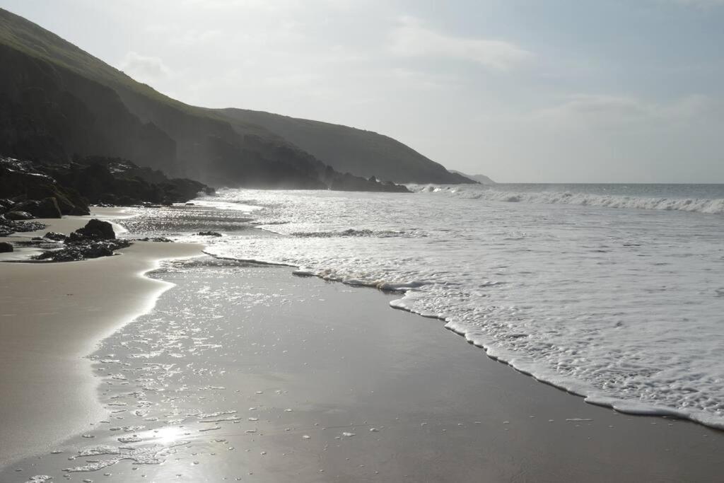 Galwad Y Mor A Coastal Escape In Pembrokeshire'S National Parks Villa Lamphey Luaran gambar